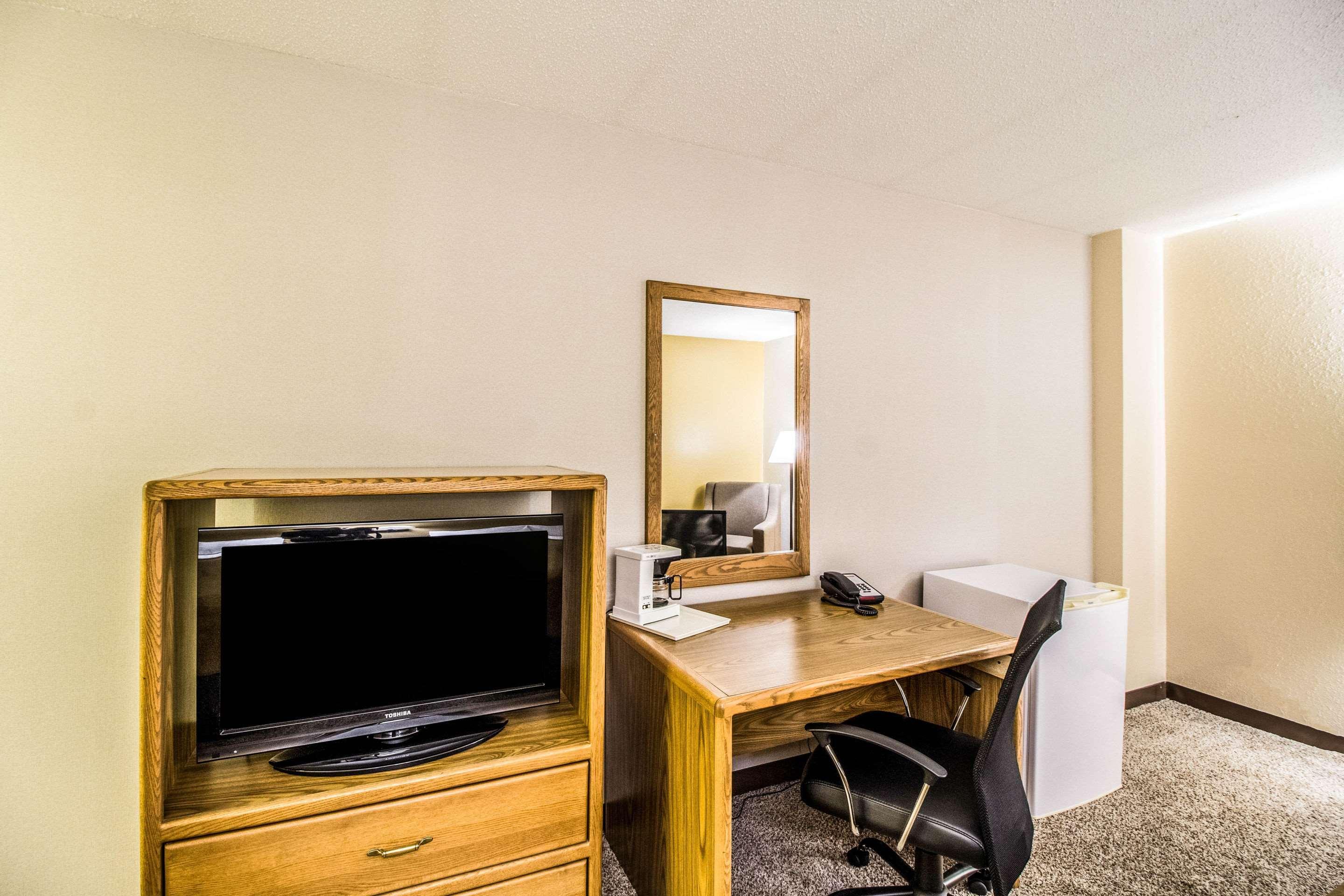Econo Lodge - Valley City Esterno foto