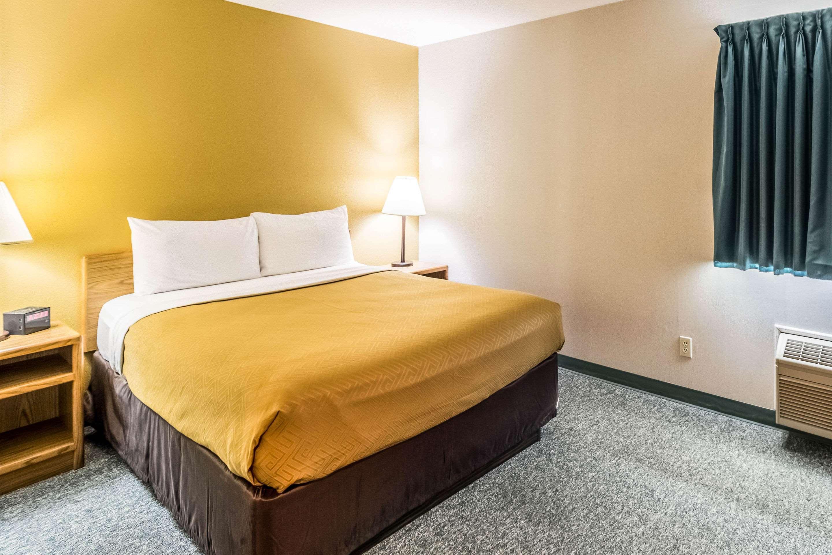 Econo Lodge - Valley City Esterno foto