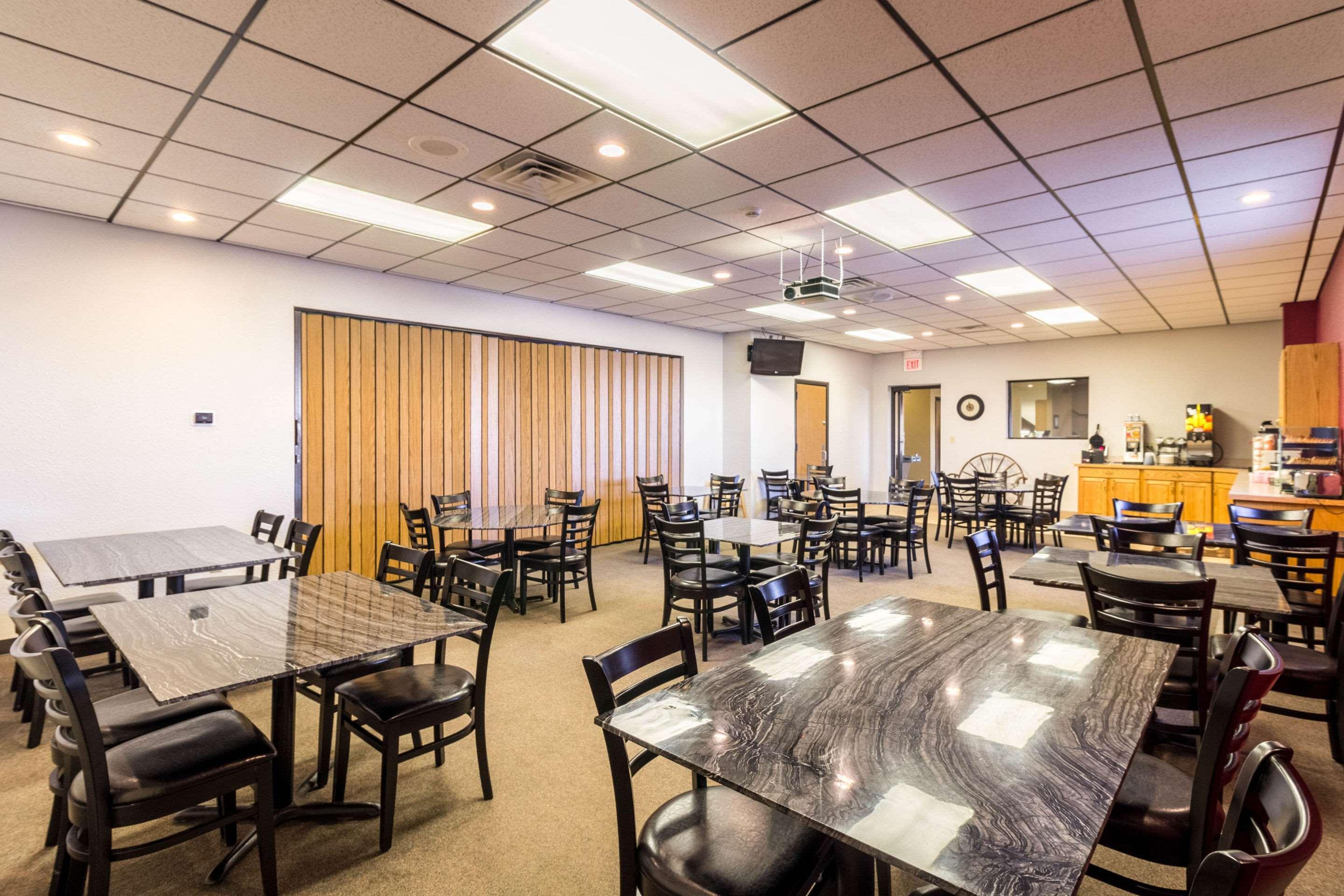 Econo Lodge - Valley City Esterno foto