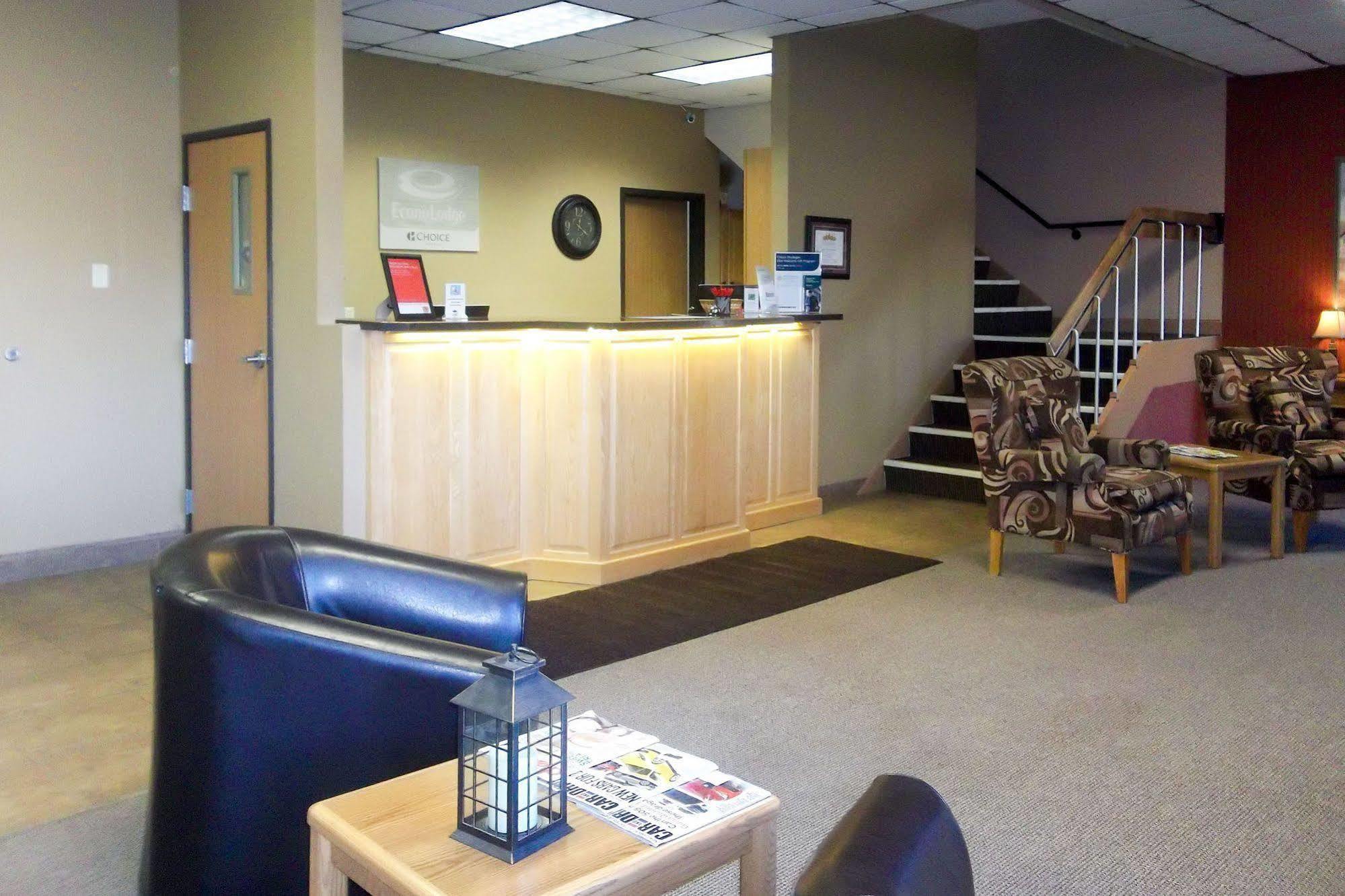 Econo Lodge - Valley City Esterno foto