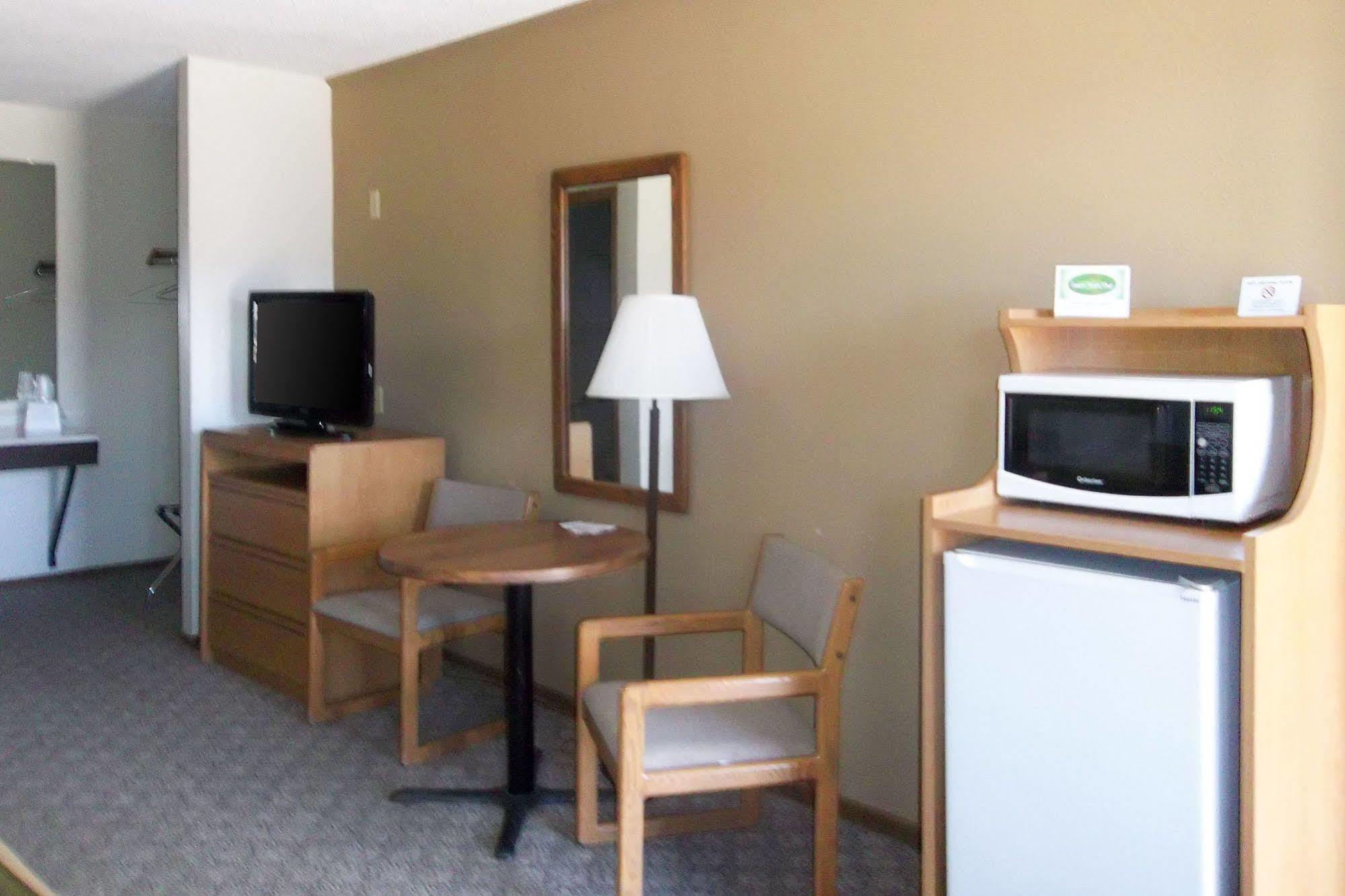 Econo Lodge - Valley City Esterno foto